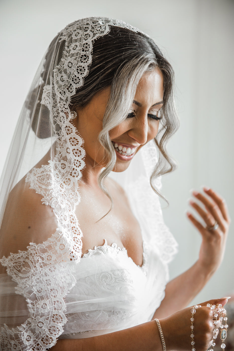 Bridal mantilla 2025